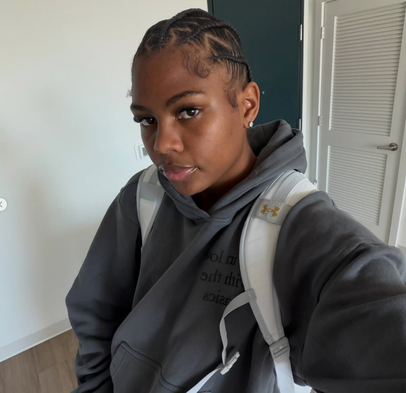 Post by aylawyla 9.8K+ followers